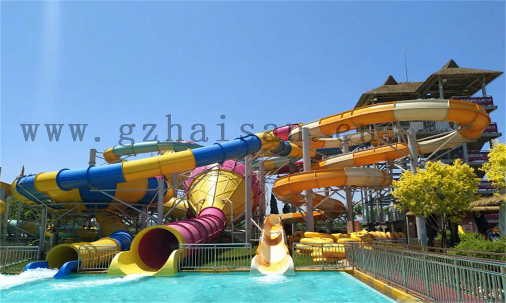 如何通过个性化定制推动水上乐园的二次消费？