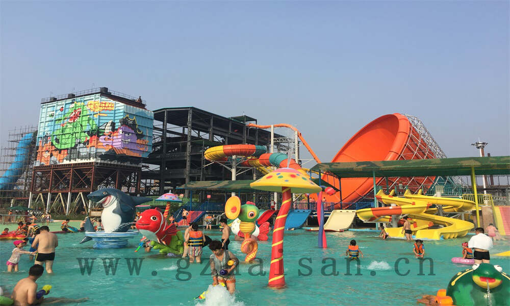 水上游乐设备厂家直销，打造欢乐水上世界