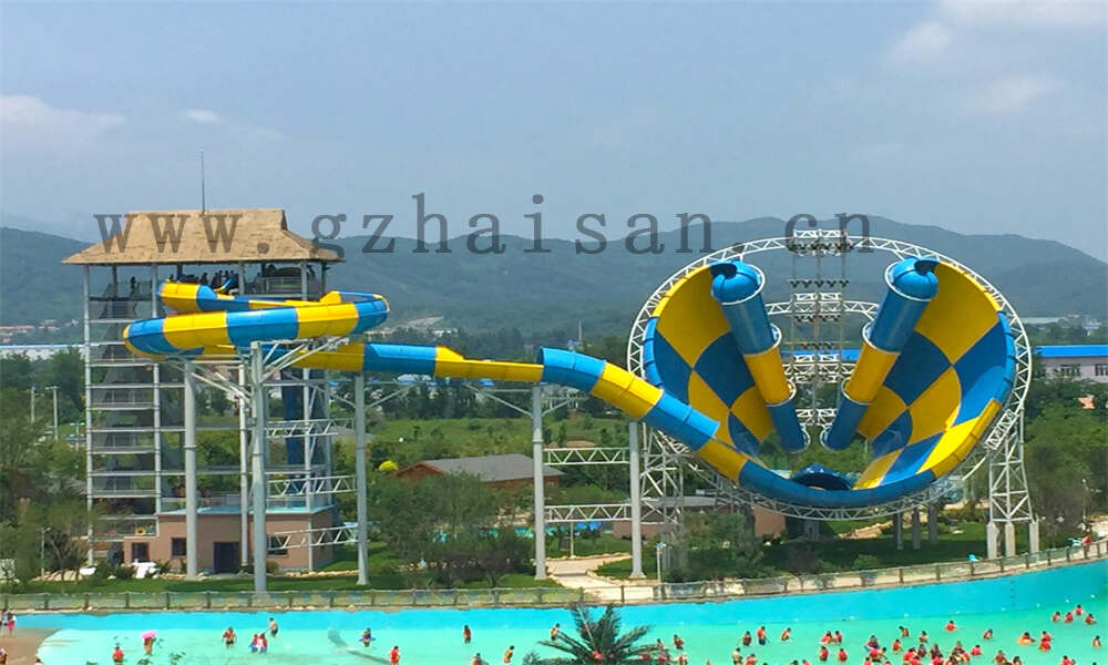 AI融合科技与欢乐：水上乐园设备的创新融合