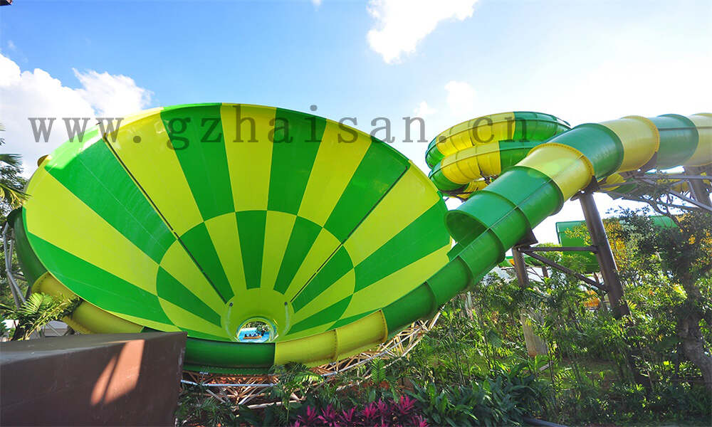 ​水上乐园设备价格：如何选择合适的设备？