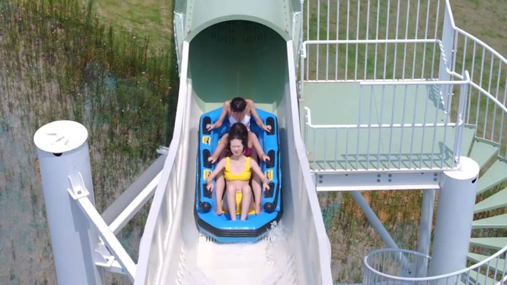 激流过山车｜当速度拥抱水花，掀起水上狂欢盛宴